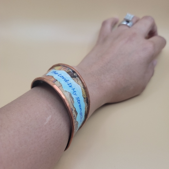 M.E. Collection Strength Bracelet - Picture 4 of 14